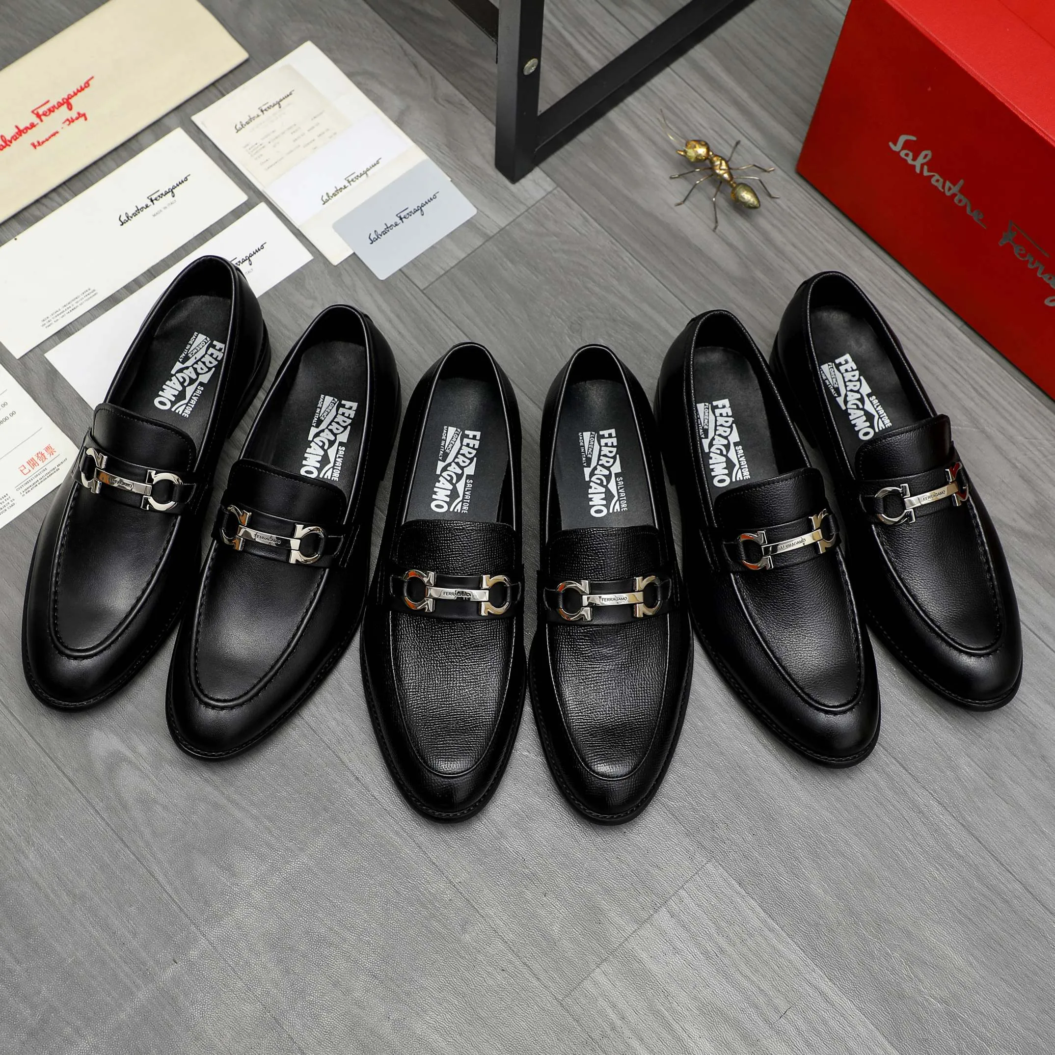Men's shoes 💰420 Product trademark: Ferragamo " Ferragamo ] Business slip-on leather shoes Regular size: 39-45 (38.46 custom-made, non-refundable) Product materials: Selected high-quality cowhide upper, sheepskin lining, original rubber outsole